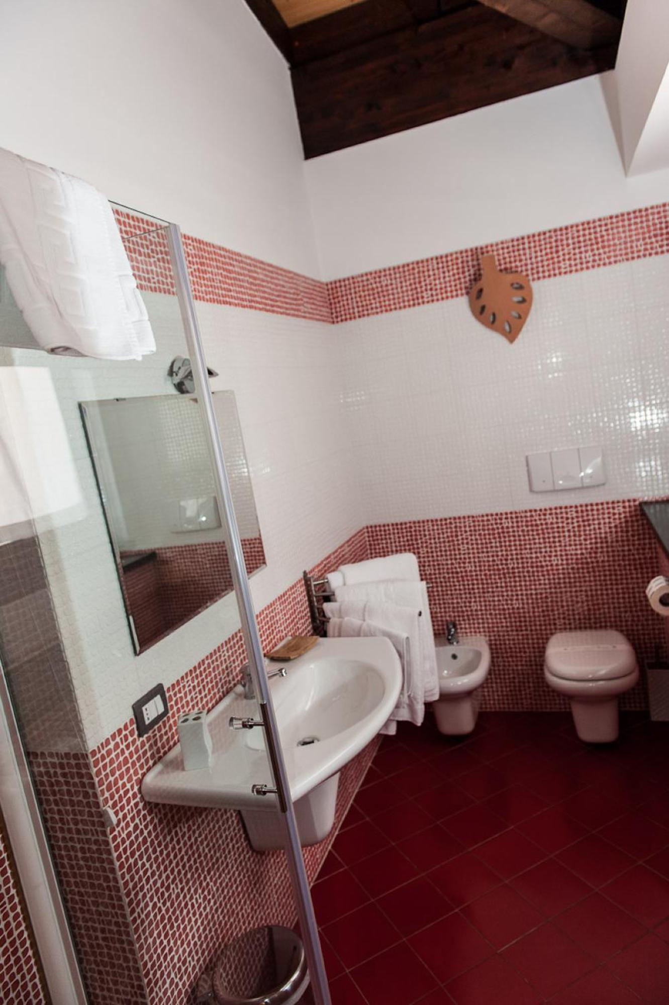 Double Room,1678635124:JPEG